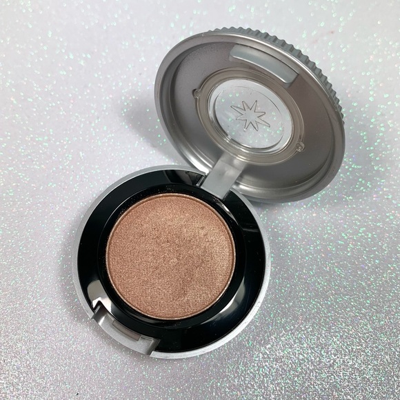 Urban Decay Eyeshadow Blaze - Picture 1 of 6